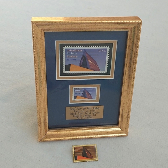 US AIR FORCE ACADEMY 1st day of issue framed POSTAGE STAMP and LAPEL PIN - Picture 11 of 11